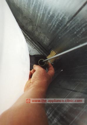 Right rear tub suspension